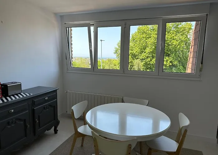 Design With Garage 桑坦德