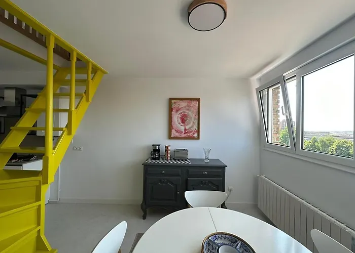 Design With Garage * 桑坦德