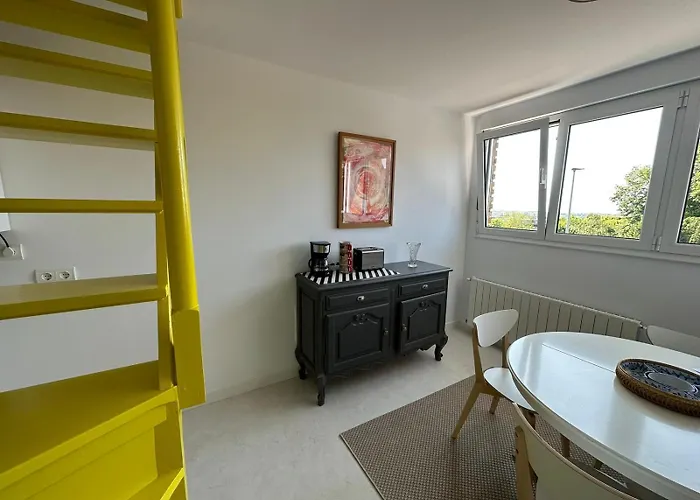 Daire Design With Garage Santander